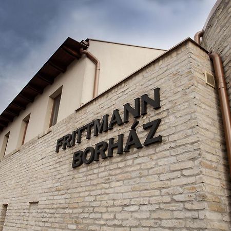 Frittmann Borház Panzió Soltvadkert Kültér fotó
